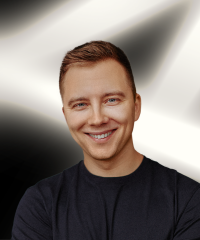 Андрій Лавренович