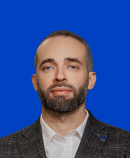 Михайло Шнейдер
